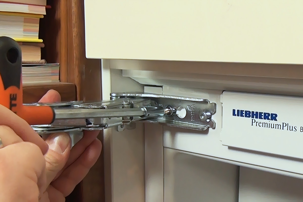 Liebherr Kuhlschrank Tur Schliesst Nicht Mehr