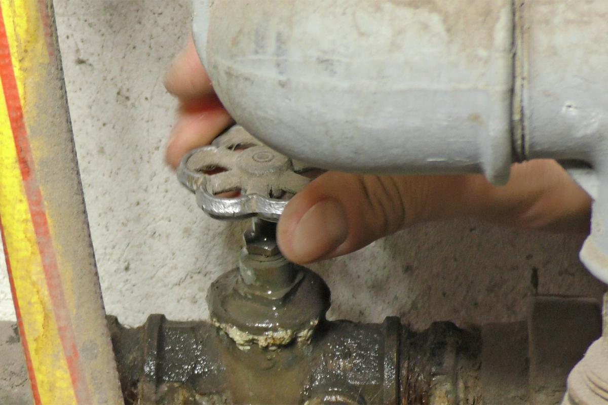 Wie funktioniert ein Wasserhahn Ventil? Wie funktioniert ein Wasserhahn Ventil?