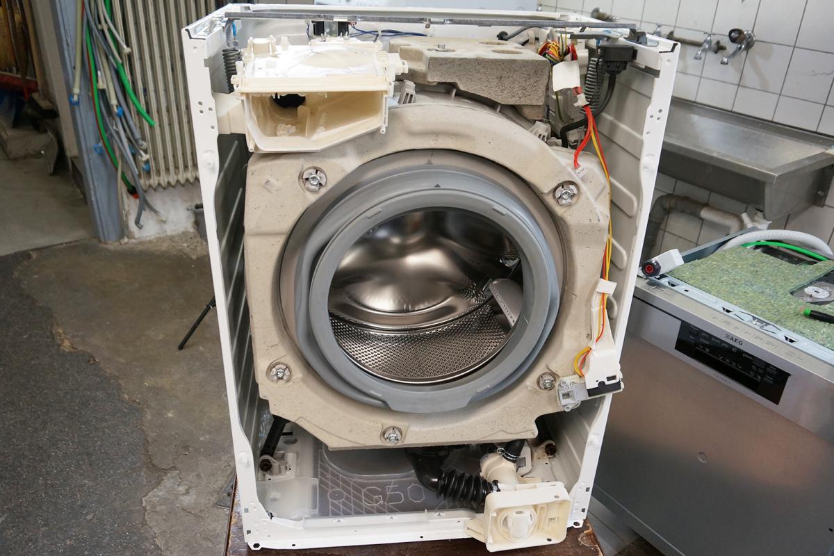 AEG Waschmaschine reparieren - Frontblende zerlegen. Reparatur