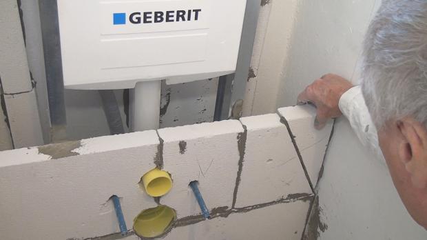 Zweite Reihe im Versatz