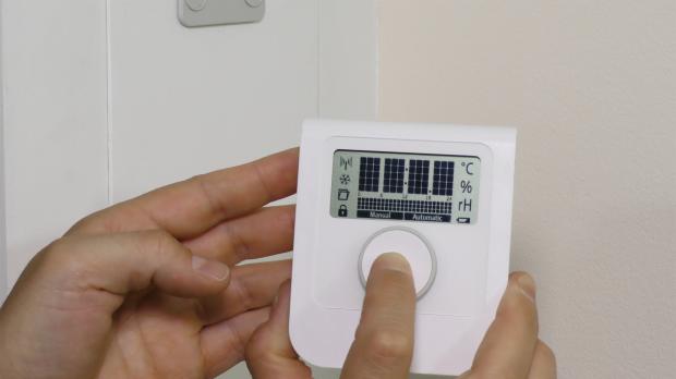Zurückgesetztes Raumthermostat