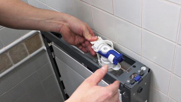 Spülkasten montieren: Geberit Monolith vorbereiten - Anleitung @ diybook.ch