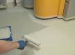Löcher im Beton verschließen