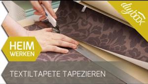 Embedded thumbnail for Das Tapetenbild - Textiltapete tapezieren