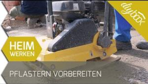 Embedded thumbnail for Der Pflasterunterbau: Tragschicht und Randsteine